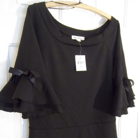 Say What? Dresses & Skirts - Say What? The Sleeve Dress Plus NWT